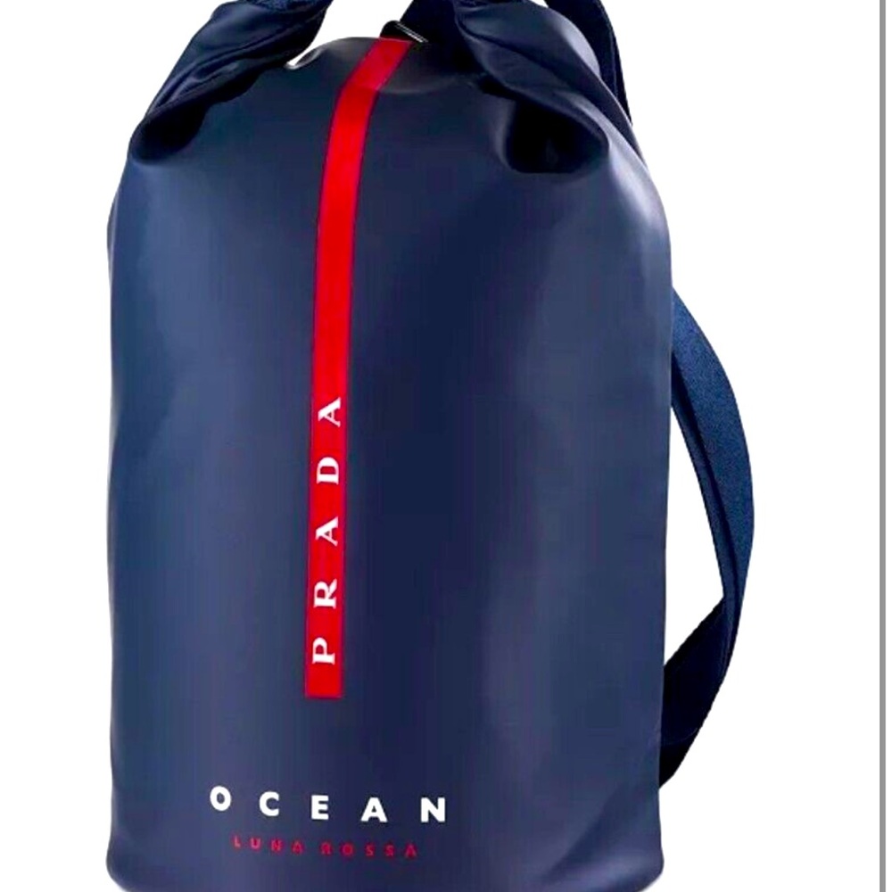 PRADA Ocean Luna Rossa Navy Mens Travel Sailing Bag with Certificate of Auth New